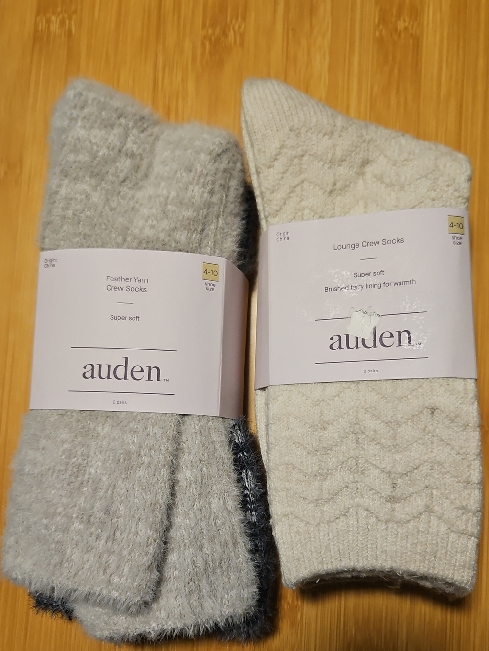 Auden Women's 2pk Feather Cozy Crew Socks